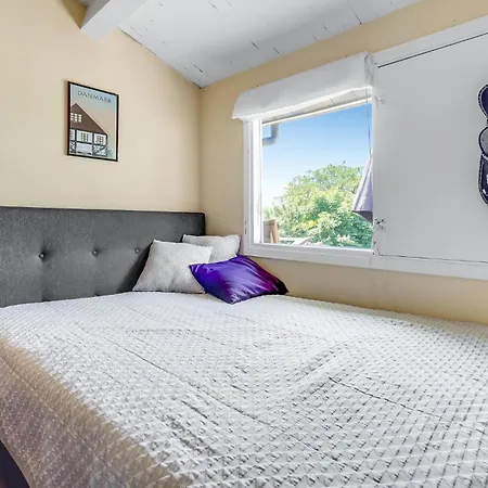 Holiday home Beautiful In Vordingborg With House Sea View